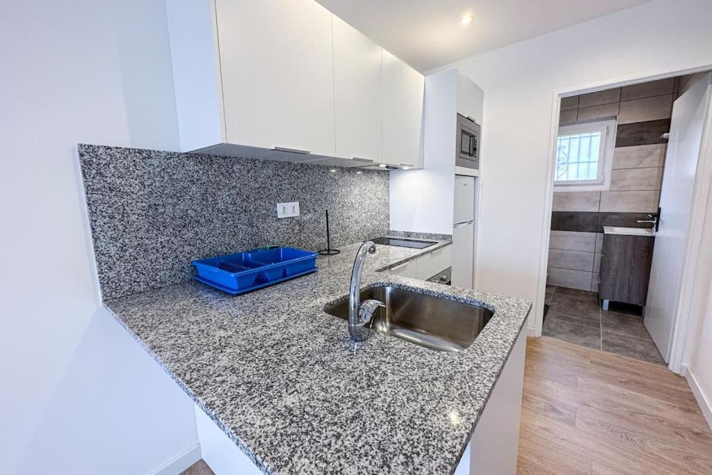 Can Romy Appartement T1 C - A 80M De La Plage De Cala Montgo L' Escala Exterior foto